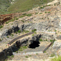 Recoger minerales en la Isla de Elba